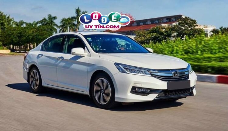Nằm mơ thấy lái xe ô tô đánh đề con gì 2