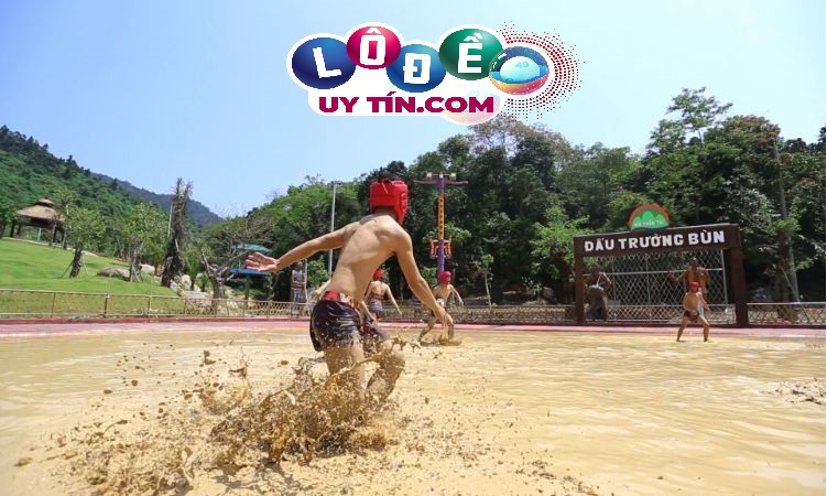 Mơ thấy lội bùn - chiêm bao thấy chân bị dính đầy bùn báo hiệu tránh được tai ương