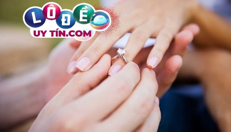 mơ thấy được cầu hôn