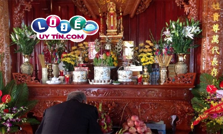 Mơ thấy bàn thờ là điềm tốt hay xấu, đánh con số nào